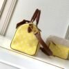 Superior packaging set. Model number M15242. Yellow with brown handbag.