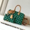 Premium packaging set. Model number M14077. Dark green. This Speedy P9 Bandoulière 30 handbag.