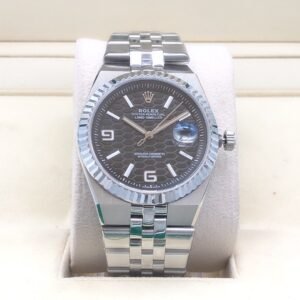 Land vehicle type, diameter 40mm