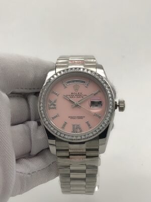 Rolex 36mm square bezel with Roman-shaped bezel face