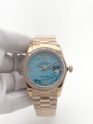 Rolex 36mm square bezel with Roman-shaped bezel face
