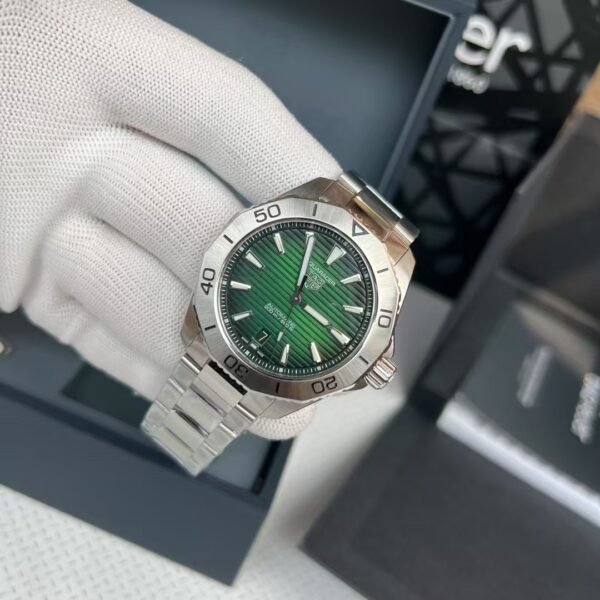 TAG Heuer Aquatimer Professional 40mm Green Dial WBP2115.BA0627